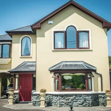 Kayden House 4*